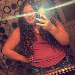 Meet your Posher, Lily